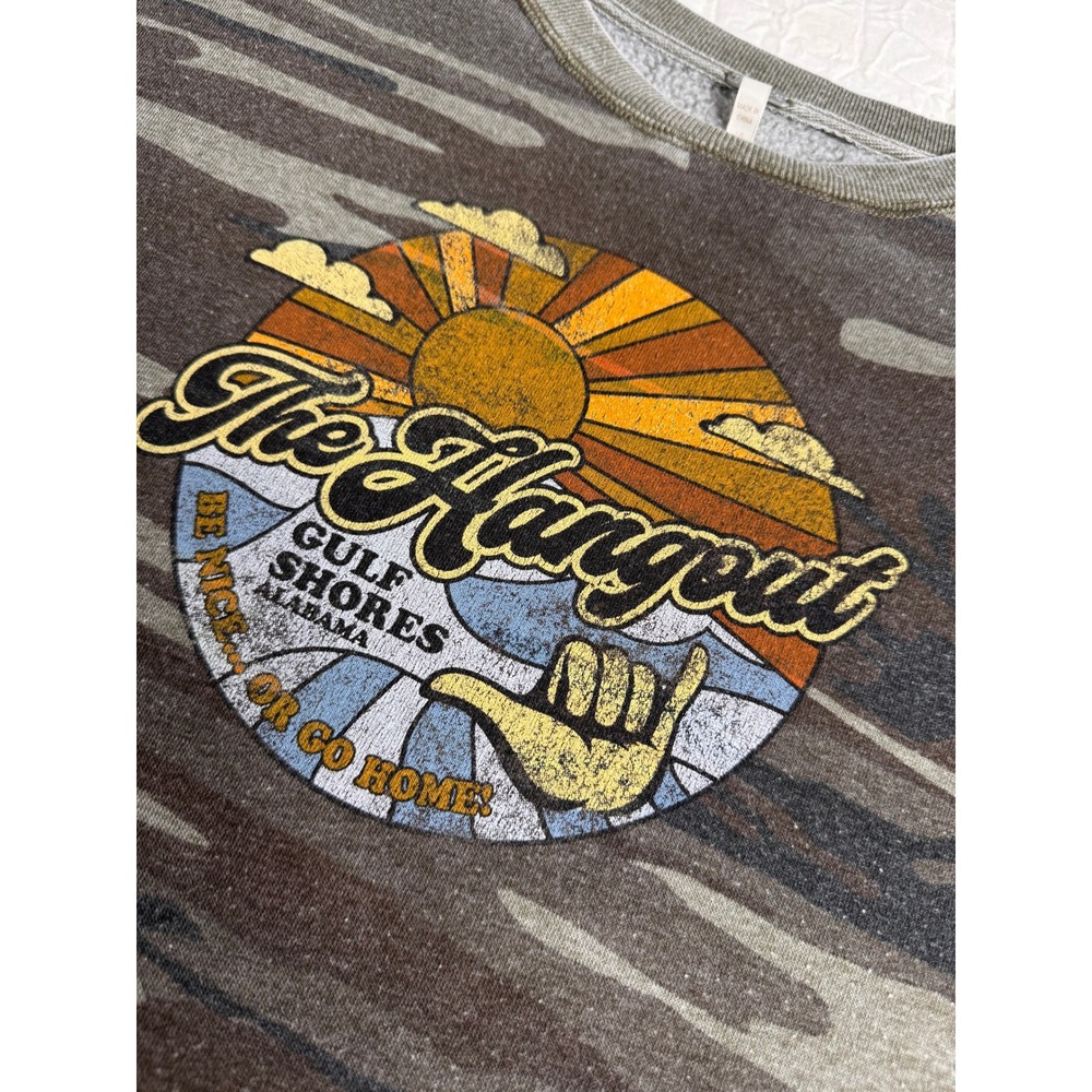 The Hangout Gulf Shores Camo Sweatshirt Large Crewneck Alabama‎ Coast